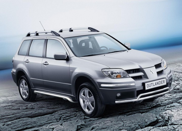 Especificaciones técnicas de Mitsubishi Outlander - picture 1