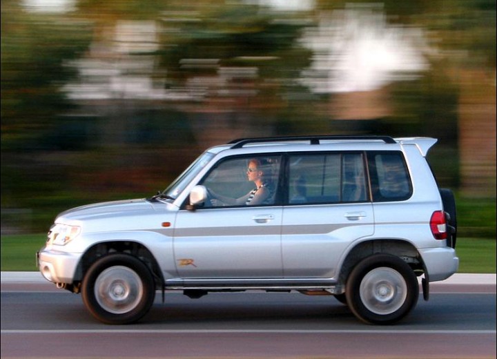 Technical specifications and characteristics for【Mitsubishi Pajero IO (H60)】 - picture 3