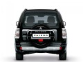 Caractéristiques techniques de Mitsubishi Pajero IV - picture 5