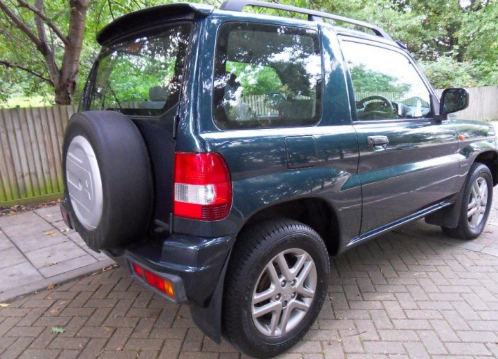 Technische Daten und Spezifikationen für Mitsubishi Pajero Pinin (H60) - picture 2