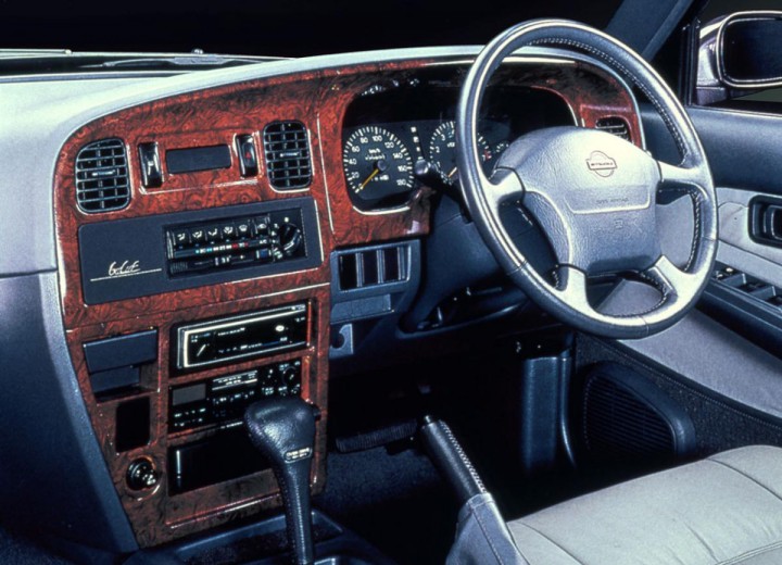 Technische Daten und Spezifikationen für Mitsuoka Galue I - picture 3