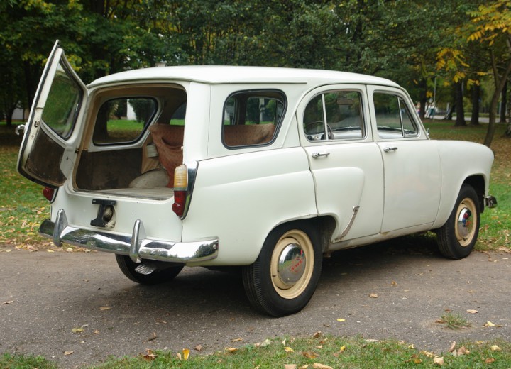 Technical specifications and characteristics for【Moskvich 423 Combi】 - picture 4
