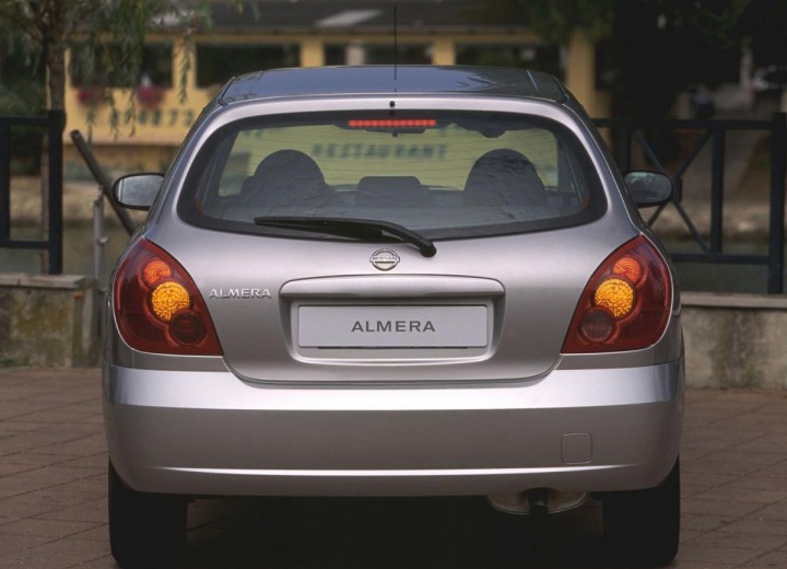 Технические характеристики о Nissan Almera II Hatchback (N16) - picture 4
