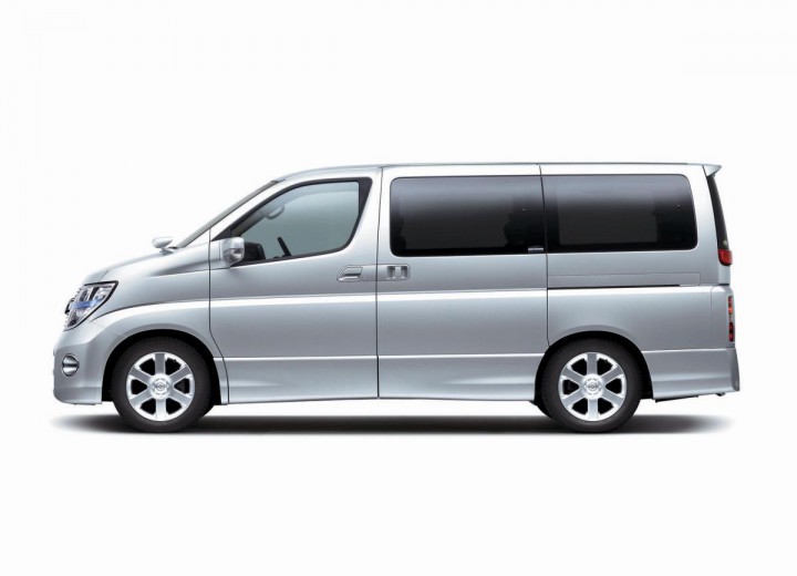 Technische Daten und Spezifikationen für Nissan Elgrand (E51) - picture 2