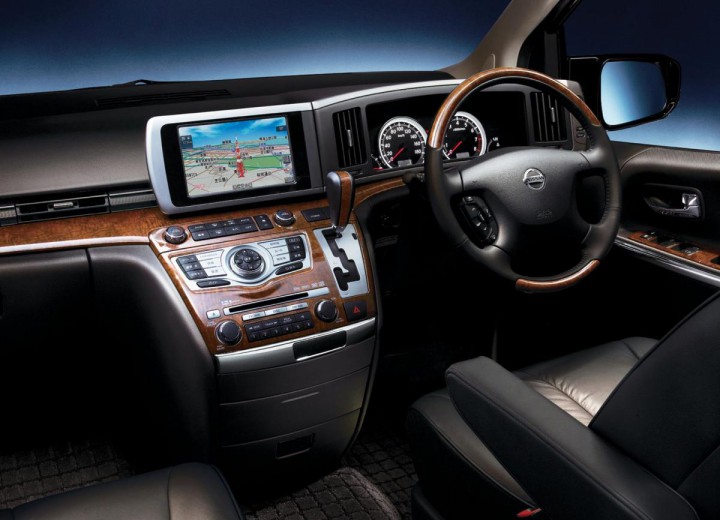 Technische Daten und Spezifikationen für Nissan Elgrand (E51) - picture 3