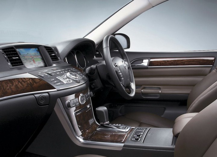Technische Daten und Spezifikationen für Nissan Fuga II - picture 5