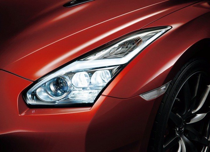 Technical specifications and characteristics for【Nissan GT-R I Restyling】 - picture 18
