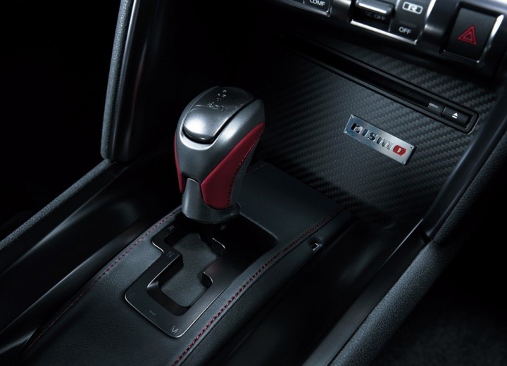 Technical specifications and characteristics for【Nissan GT-R I Restyling】 - picture 12
