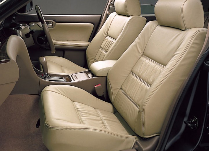 Technical specifications and characteristics for【Nissan Laurel (E-HC35/E-GC35)】 - picture 4