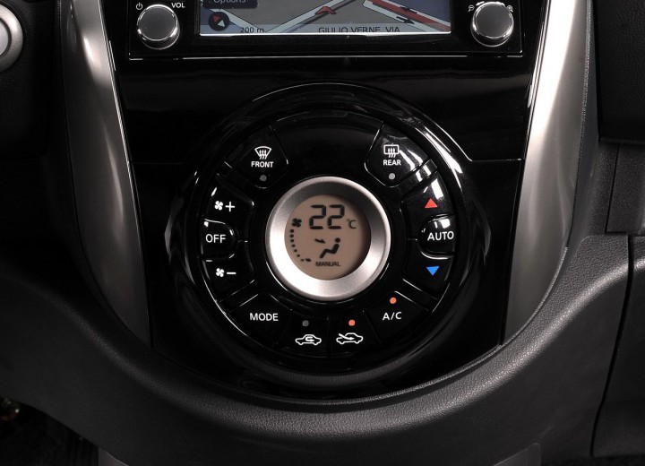 Specificații tehnice pentru Nissan Micra IV Restyling - picture 12