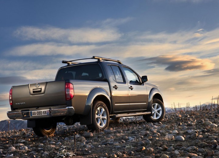 Specificații tehnice pentru Nissan Navara III (D40) facelift - picture 3
