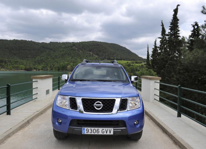 Specificații tehnice pentru Nissan Navara III (D40) facelift - picture 4