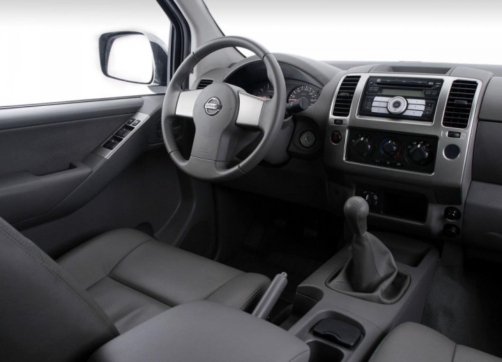 Nissan Navara III (D40) teknik özellikleri - picture 5