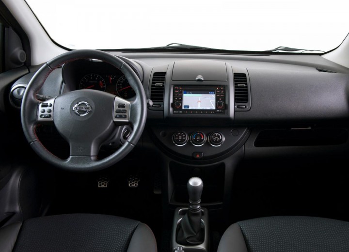 Caractéristiques techniques de Nissan Note (2010) - picture 5