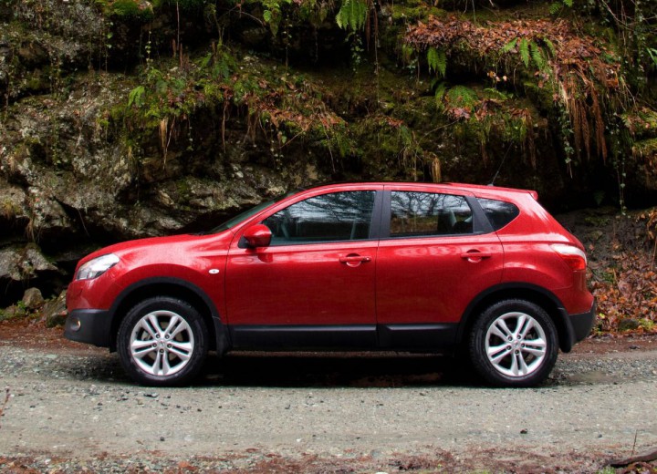 Specificații tehnice pentru Nissan Qashqai (2010 facelift) - picture 2