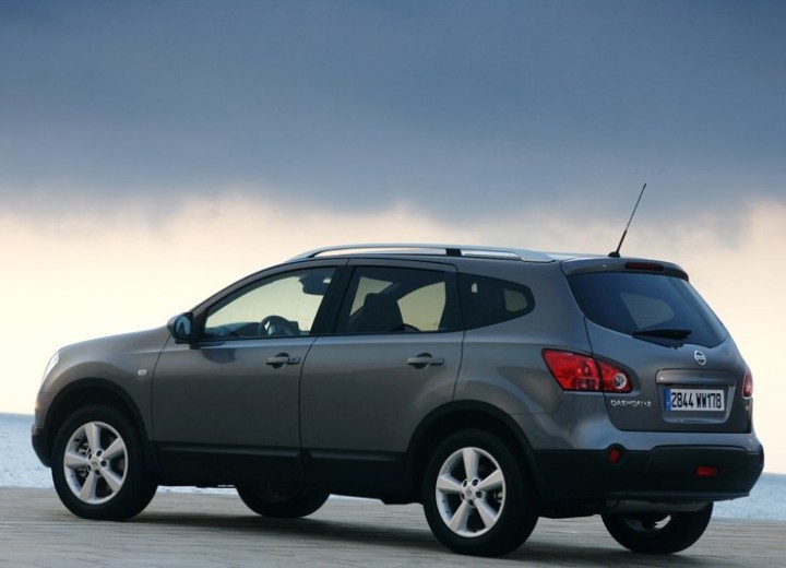 Технически характеристики за Nissan Qashqai+2 - picture 4