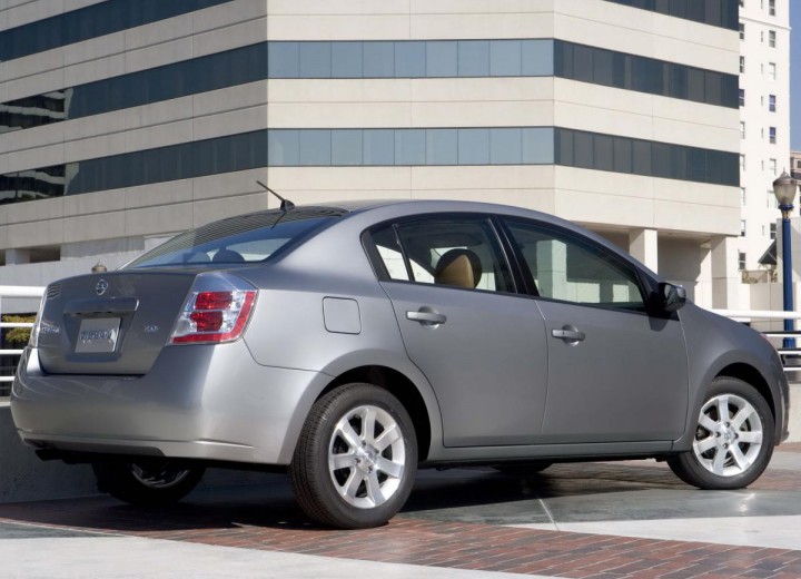 Especificaciones técnicas de Nissan Sentra (VI) - picture 4