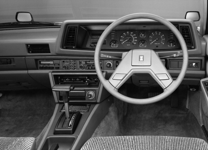 Technical specifications and characteristics for【Nissan Silvia (S110)】 - picture 5