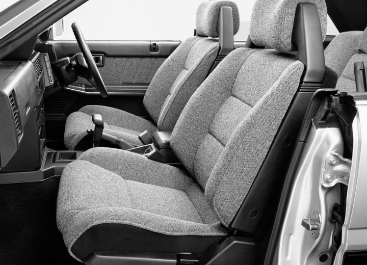 Technische Daten und Spezifikationen für Nissan Skyline VIII (R32) - picture 3