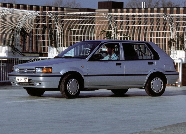 Technical specifications and characteristics for【Nissan Sunny III Hatch (N14)】 - picture 1