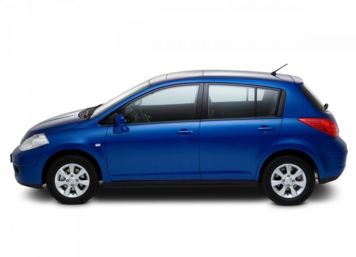 Technical specifications and characteristics for【Nissan Tiida Hatchback】 - picture 7
