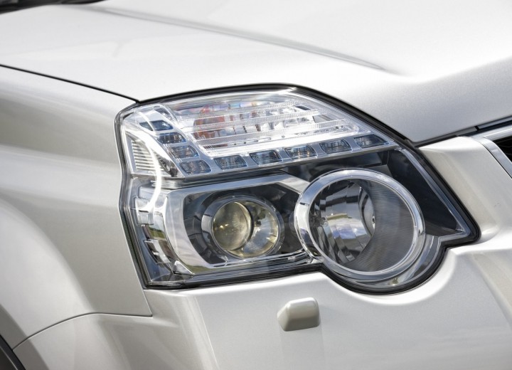 Technical specifications and characteristics for【Nissan X-Trail II Restyling】 - picture 12