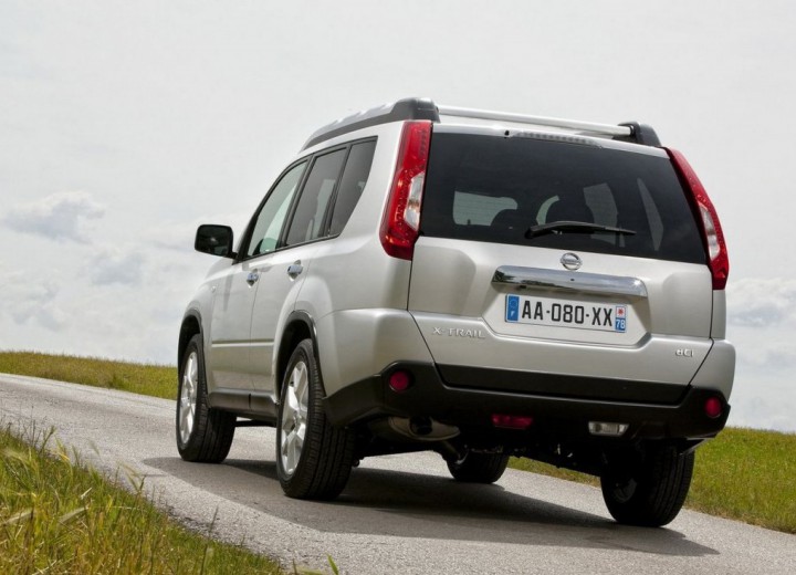 Technical specifications and characteristics for【Nissan X-Trail II】 - picture 3