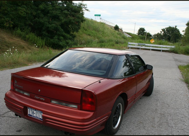 Technische Daten und Spezifikationen für Oldsmobile Cutlass Supreme Coupe - picture 3