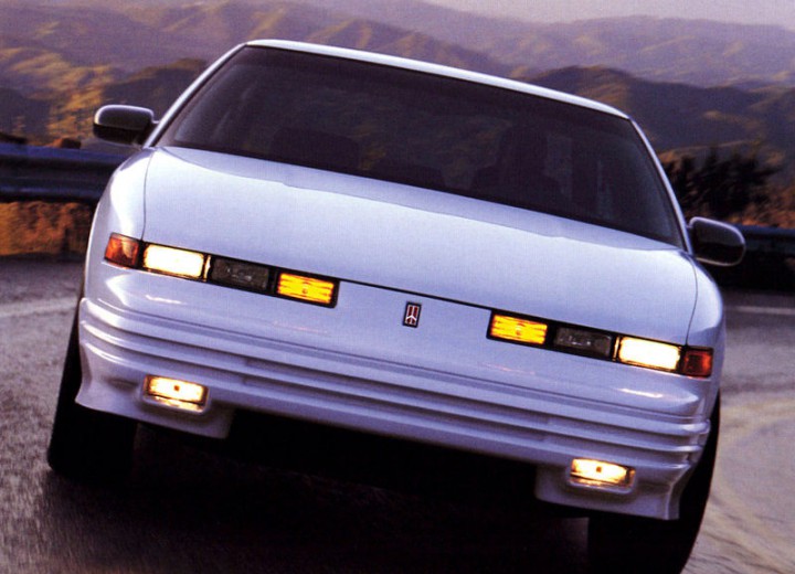 Specificații tehnice pentru Oldsmobile Cutlass Supreme - picture 3