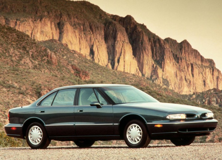 Technical specifications and characteristics for【Oldsmobile Eighty-eight】 - picture 1
