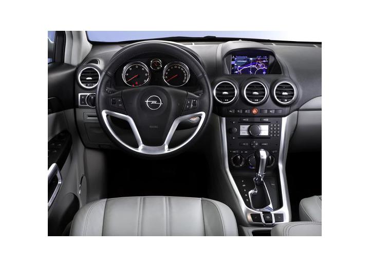 Caractéristiques techniques de Opel Antara (2011) - picture 5