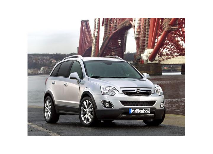 Caractéristiques techniques de Opel Antara (2011) - picture 1