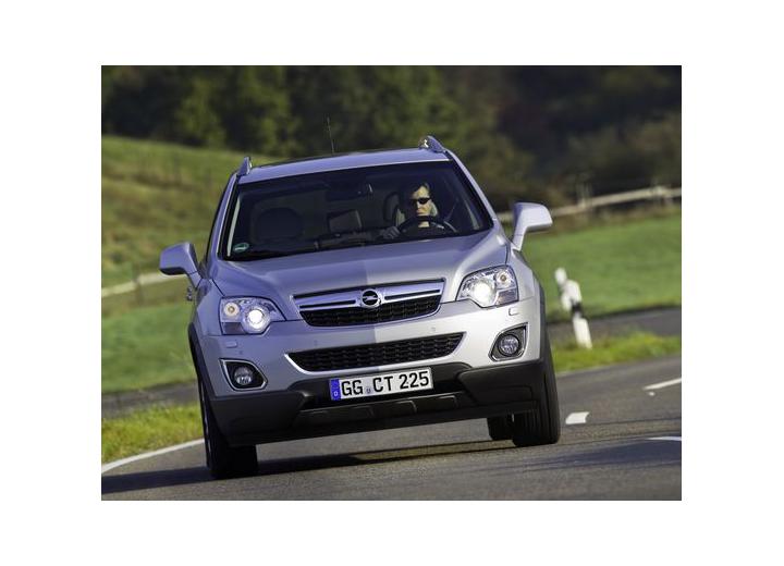 Caractéristiques techniques de Opel Antara (2011) - picture 2