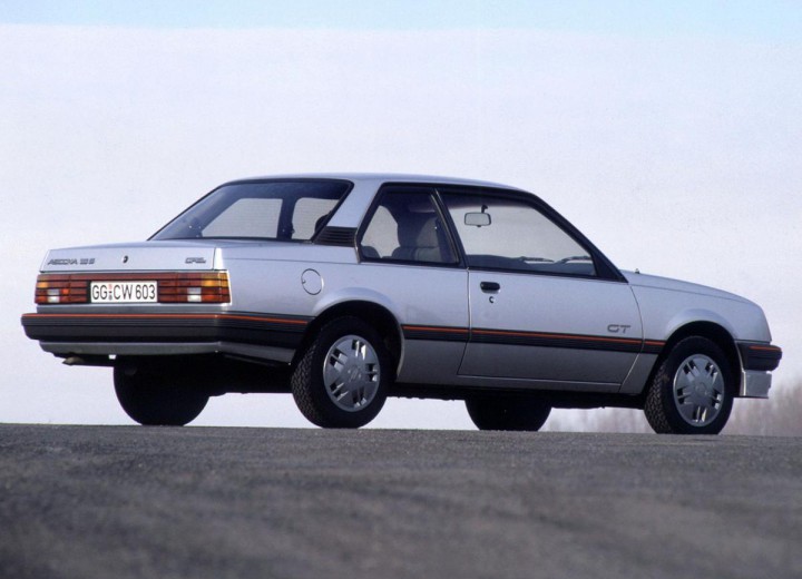 Technische Daten und Spezifikationen für Opel Ascona C - picture 2
