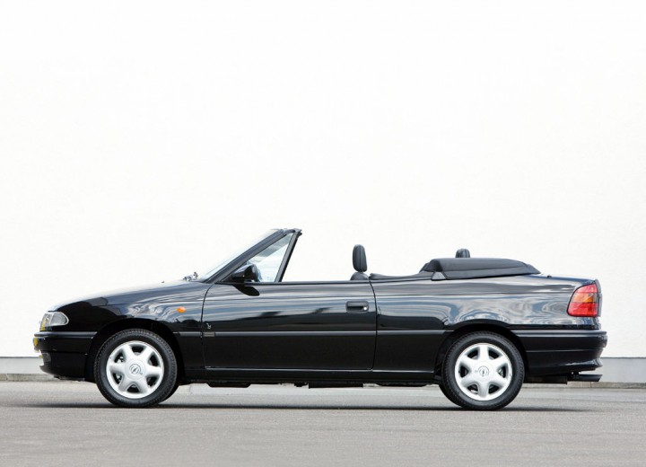 Caratteristiche tecniche di Opel Astra F Cabrio - picture 3