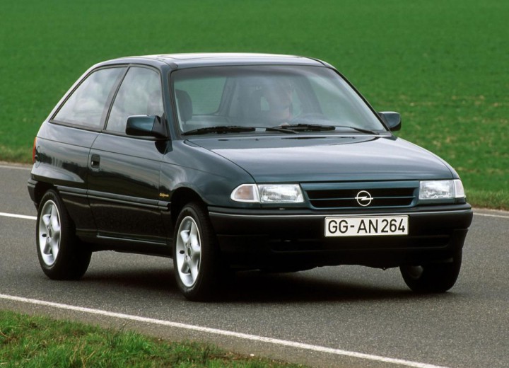 Caractéristiques techniques de Opel Astra F CC - picture 3