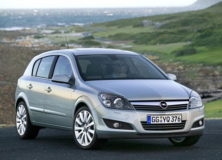 Technical specifications and characteristics for【Opel Astra H】 - picture 1