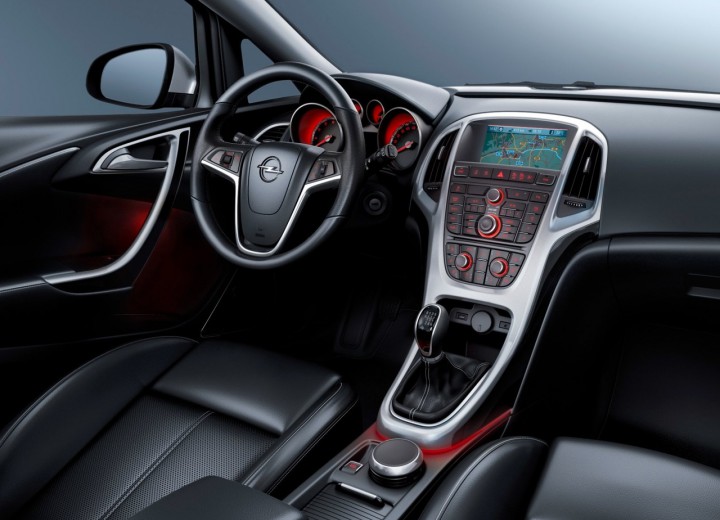 Caractéristiques techniques de Opel Astra J Restyling - picture 9