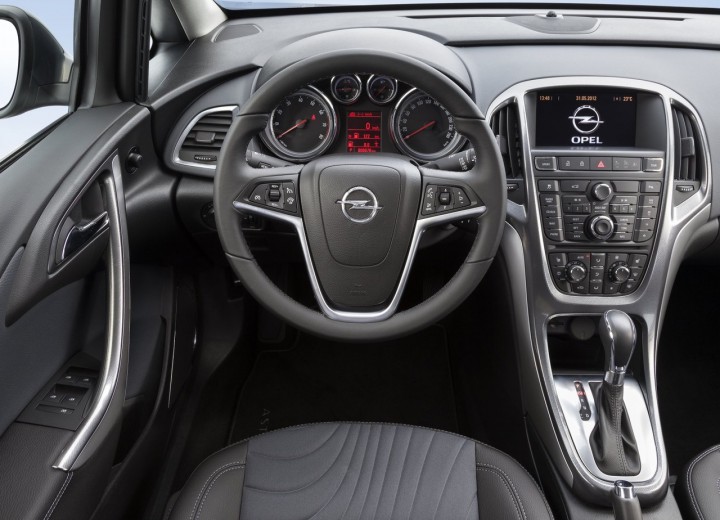 Caractéristiques techniques de Opel Astra J Restyling - picture 10