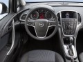 Caractéristiques techniques de Opel Astra J Restyling - picture 10