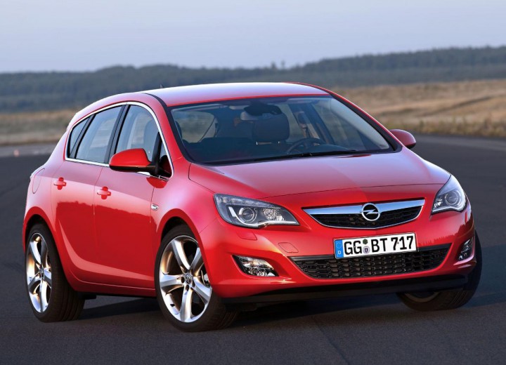 Caractéristiques techniques de Opel Astra J - picture 1