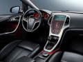 Caractéristiques techniques de Opel Astra J - picture 4