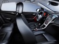 Caractéristiques techniques de Opel Astra J - picture 5