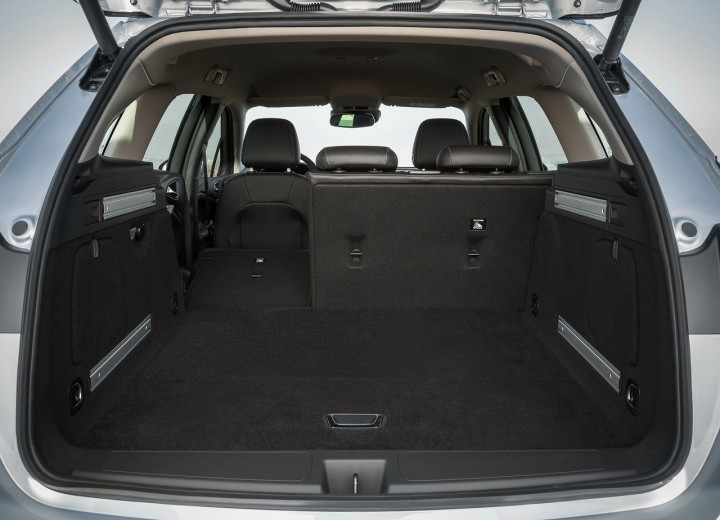 Caractéristiques techniques de Opel Astra K Caravan - picture 13