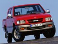 Technical specifications of the car and fuel economy of Opel Campo