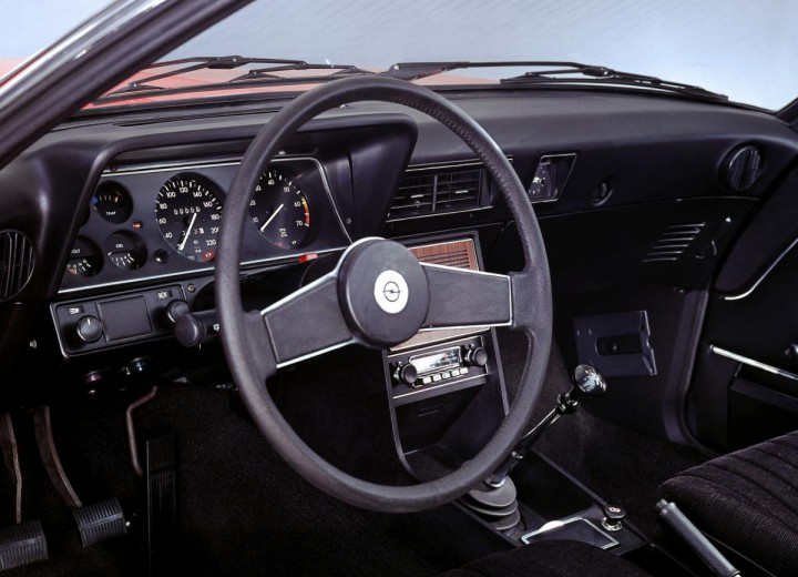 Technische Daten und Spezifikationen für Opel Commodore B Coupe - picture 5