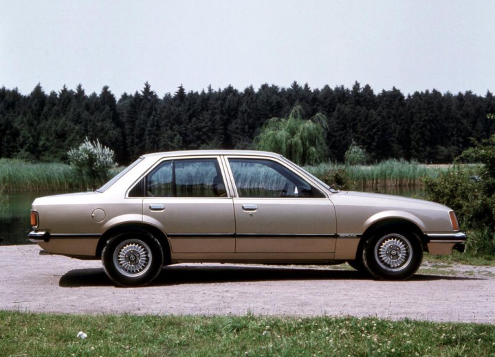 Specificații tehnice pentru Opel Commodore C - picture 2