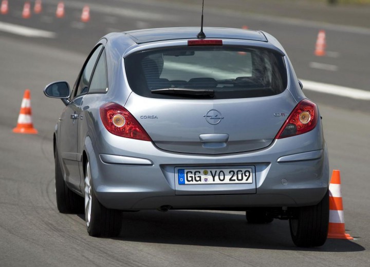 Τεχνικά χαρακτηριστικά για Opel Corsa D 3-door - picture 4