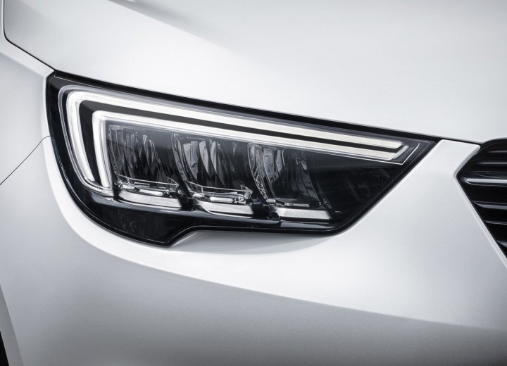 Technical specifications and characteristics for【Opel Crossland X】 - picture 10