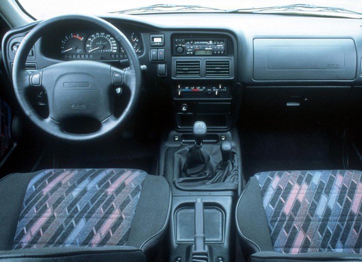 Technische Daten und Spezifikationen für Opel Frontera A Sport - picture 6